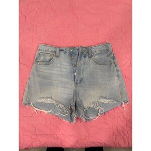 Wild fables size 6- 3 button up shorts